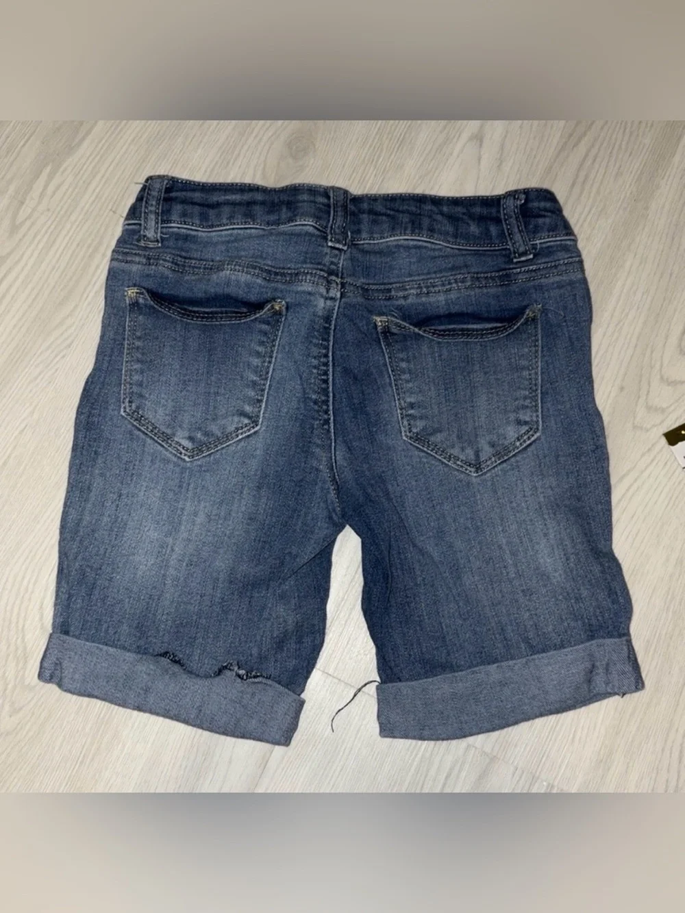🛍 IMPERIAL STAR girls denim shorts size 8 like new
